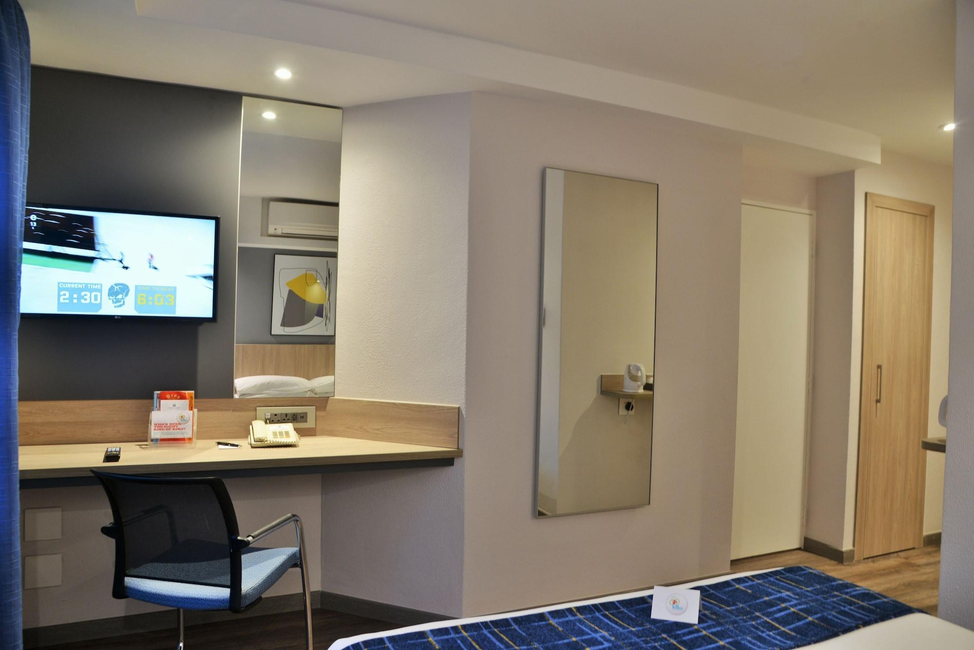 Town Lodge Menlo Park Претория Екстериор снимка
