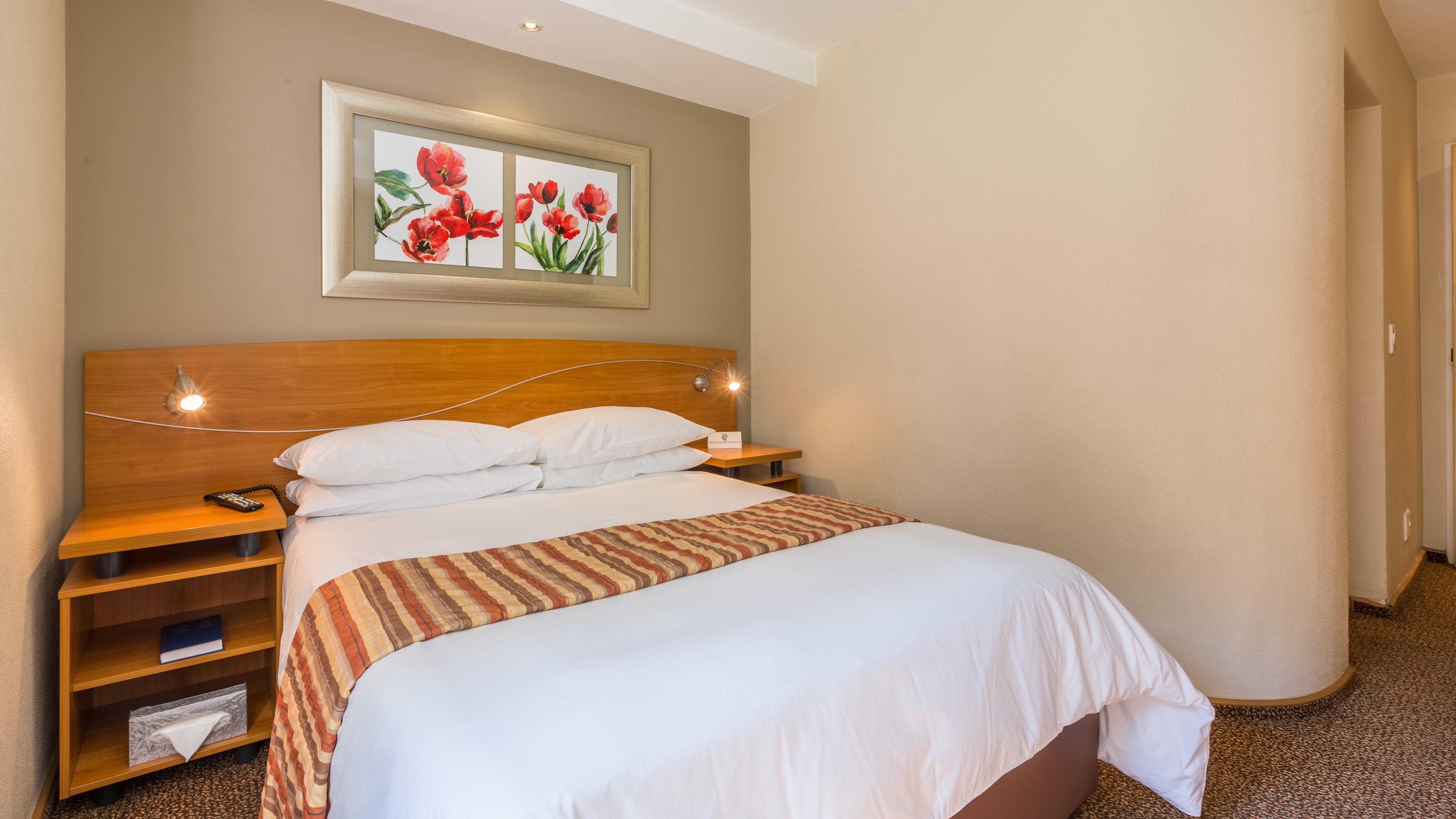 Town Lodge Menlo Park Претория Екстериор снимка
