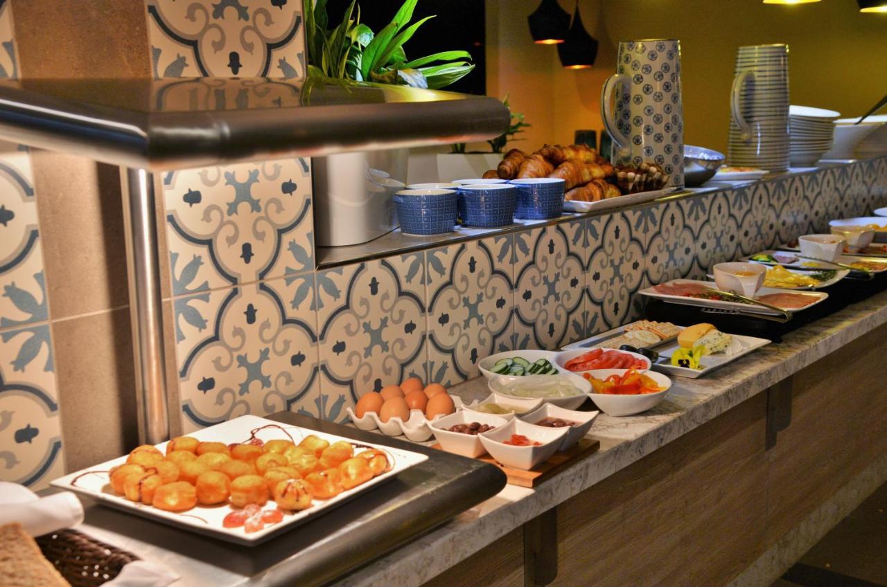 Town Lodge Menlo Park Претория Екстериор снимка
